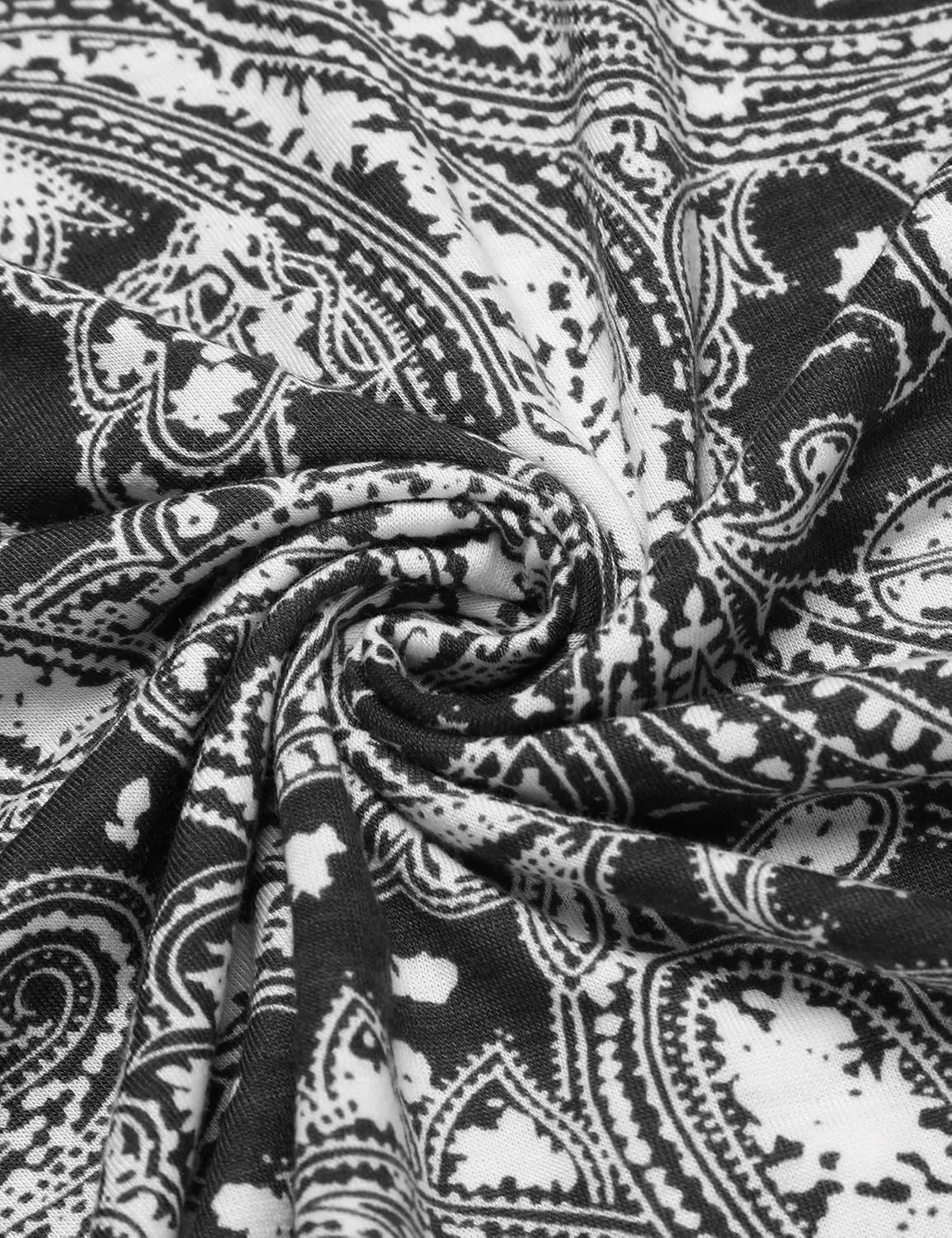 COOFANDY Mens Casual Short Sleeve Polo Shirts Slim Fit Paisley Polo T Shirts Floral Print Shirt
