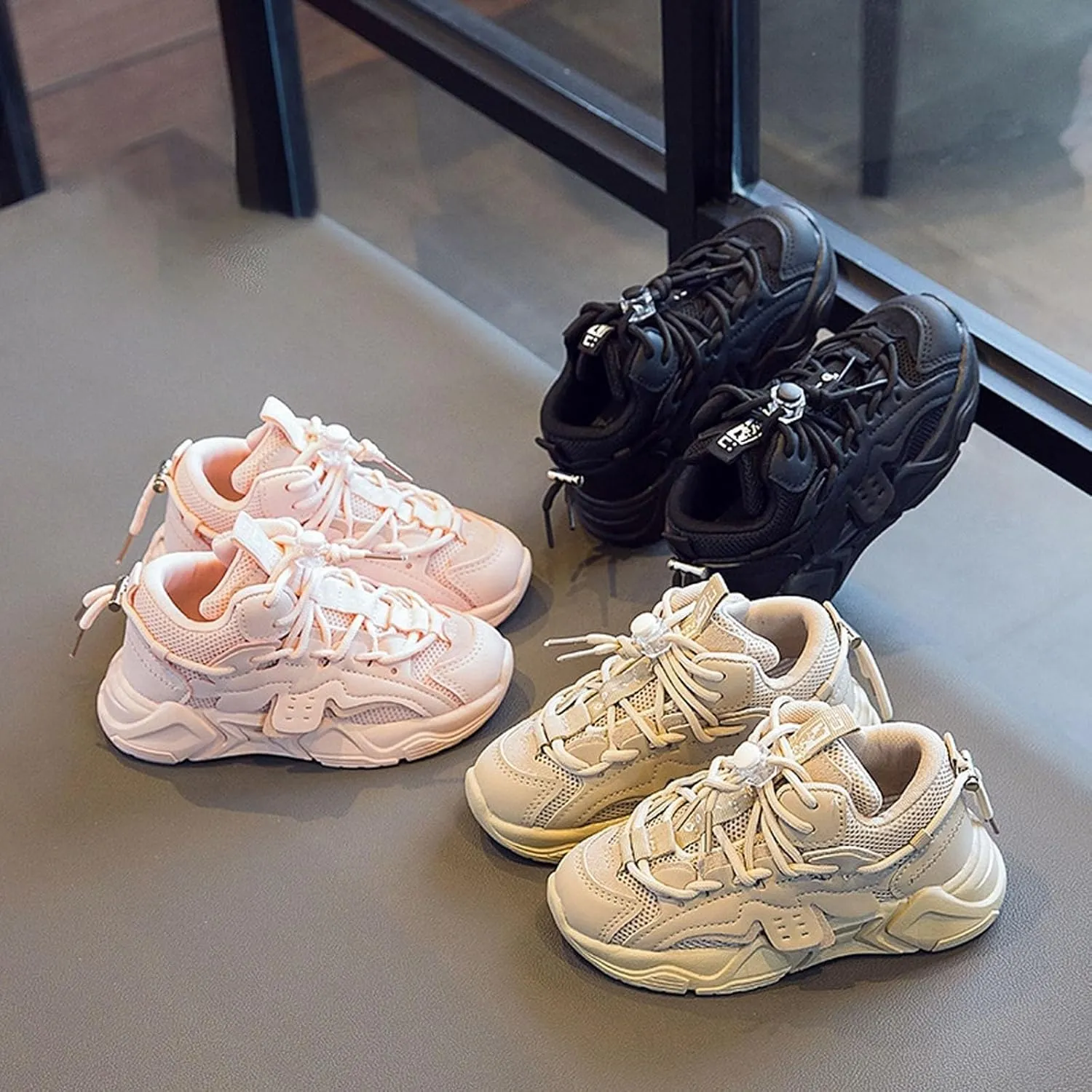 Fashion Boys Basketball Shoes Sport Shoes Solid Mesh and Leather Finish Platform Button Adjustable Sneakers