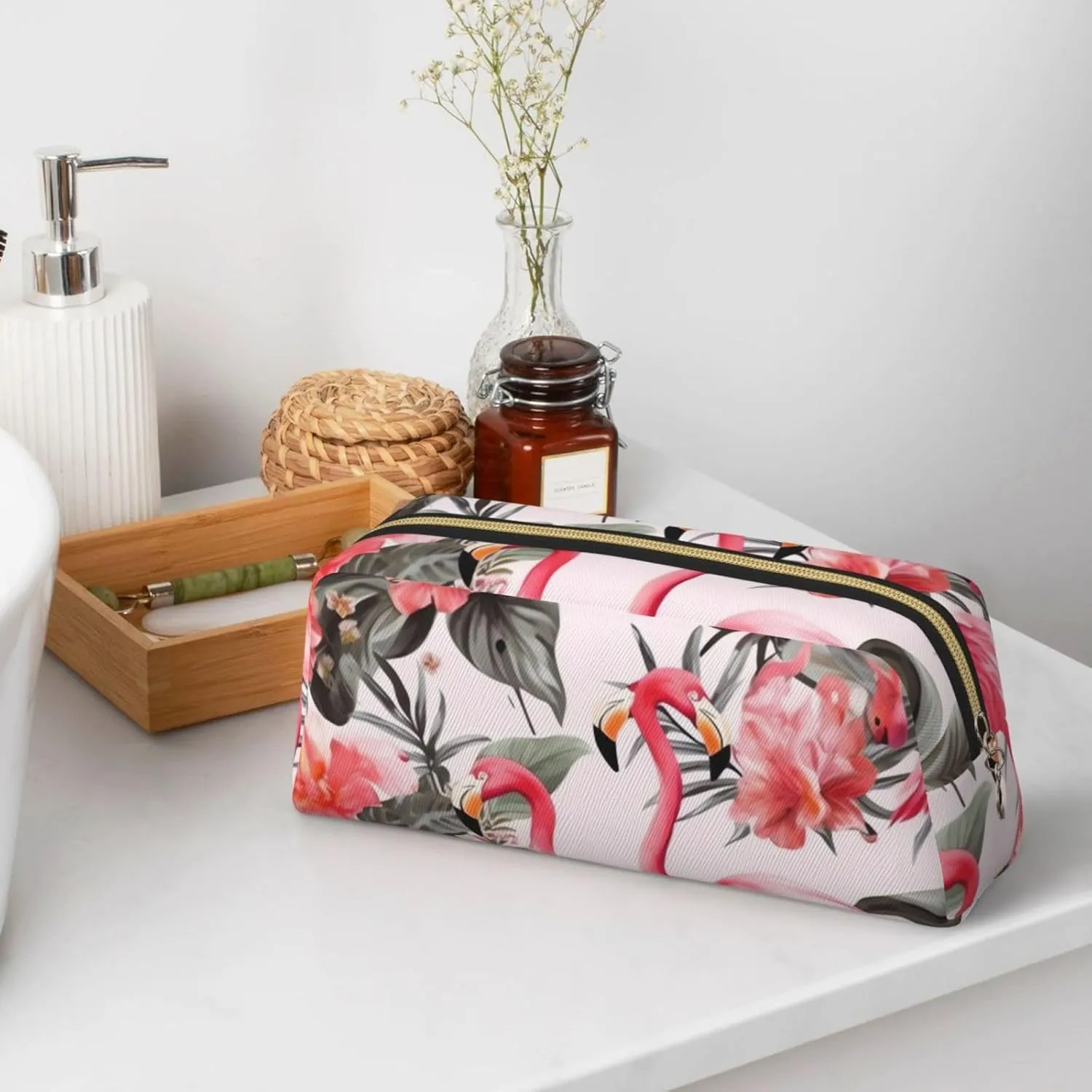 Flamingo Floral Printed Makeup Bag for Women Men Pencil Pouch Travel Small Cosmetic Bag Zippered Toiletry Bags Aesthetic Pen Bags Trendy Storage Bags Leather Coin Pouch Purse