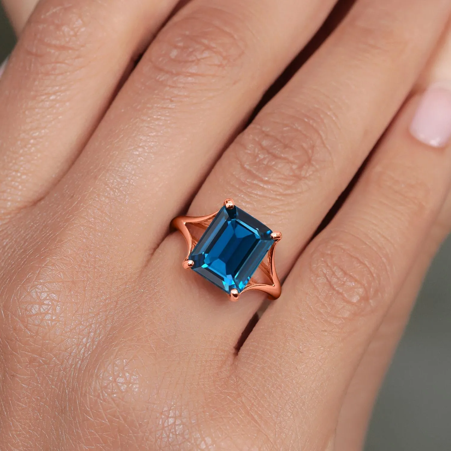 Gem Stone King 14K Rose Gold 10X8mm Emerald Cut Gemstone Birthstone Engagement Ring | Wedding Engagement Anniversary Promise Ring | Rose Gold Ring For Women