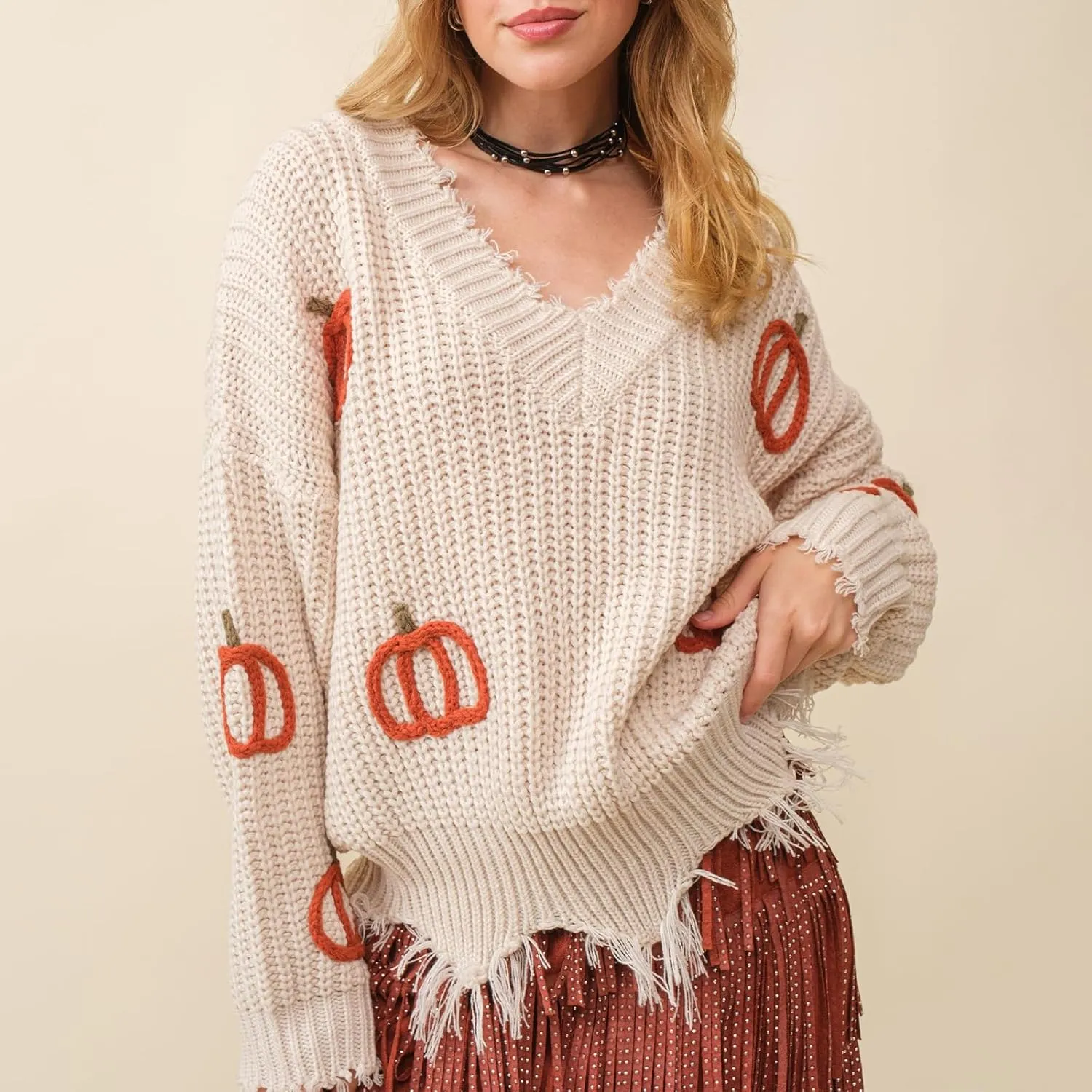 ICNGLKSND Women Poncho Sweater Tassel Hem Lightweight Knitwear Off Shoulder V Neck Pumpkin Embroidery Halloween Crochet Top