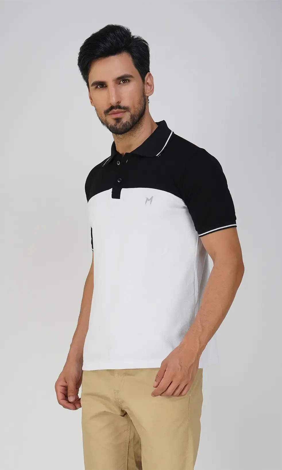 Mebadass Cotton Men's Colorblocked Polo Collar T-shirt - White & Black