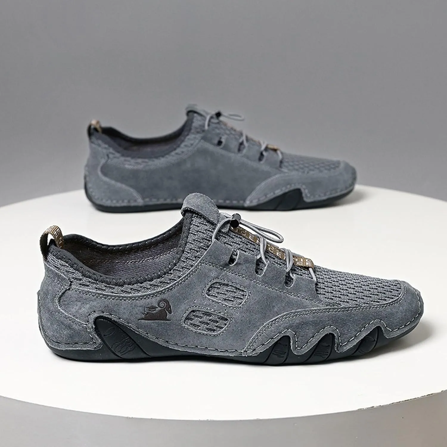 Men's Barefoot Sneakers Lightweight Breathable Slip-On Walking Shoes for Casual Athletic Comfort All Seasons