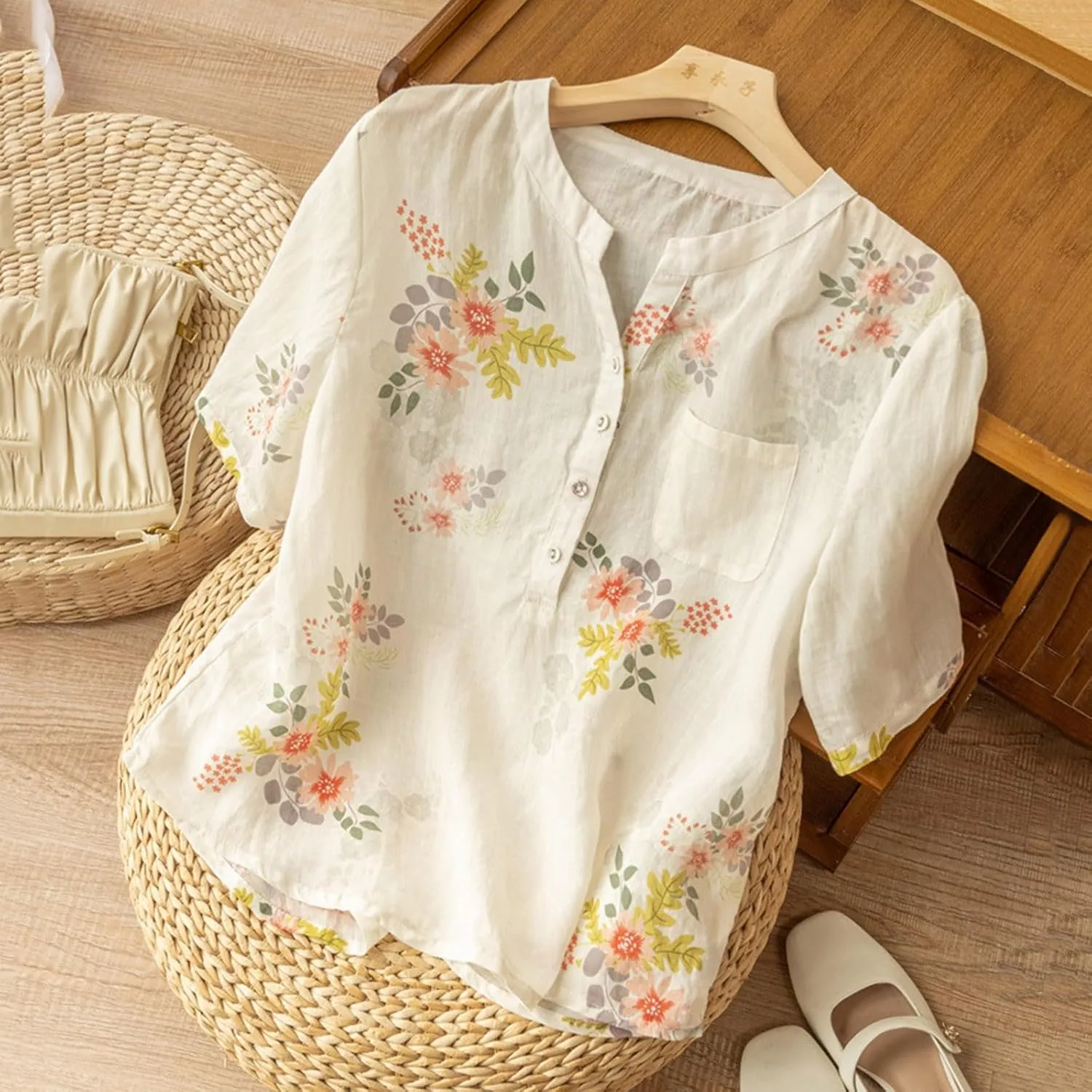 Mzkdieey Women's Cotton Linen Short Sleeve T-Shirt Summer Boho Floral Print Tops Casual V Neck Button Down Blouse with Pocket
