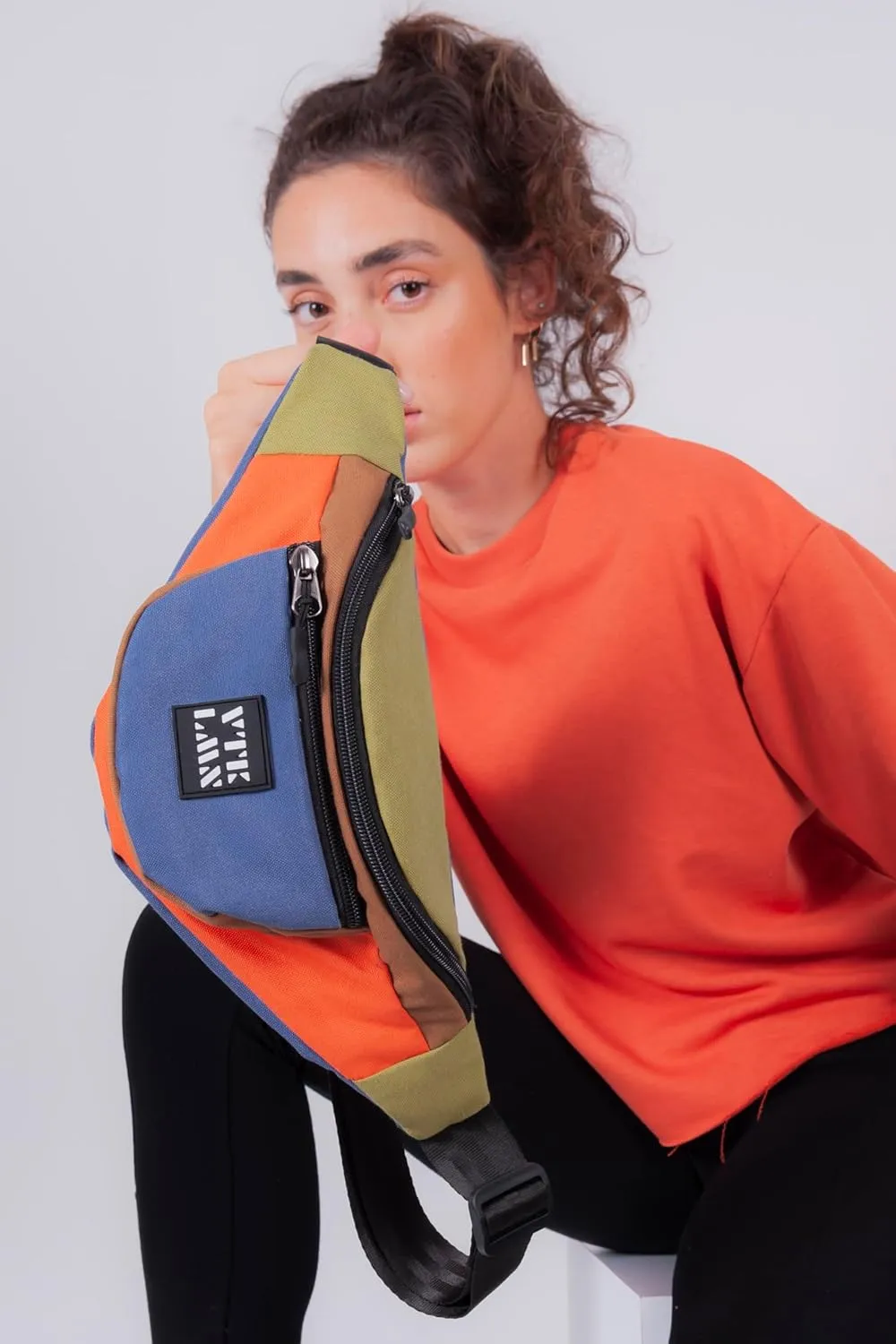 Vatkalimon Unisex Bum Bag, Waterproof Belt Bag - Small Crossbody Bag with Adjustable Strap - Travel Essentials, Stylish Bum Bag for Hiking, Running & Daily Use