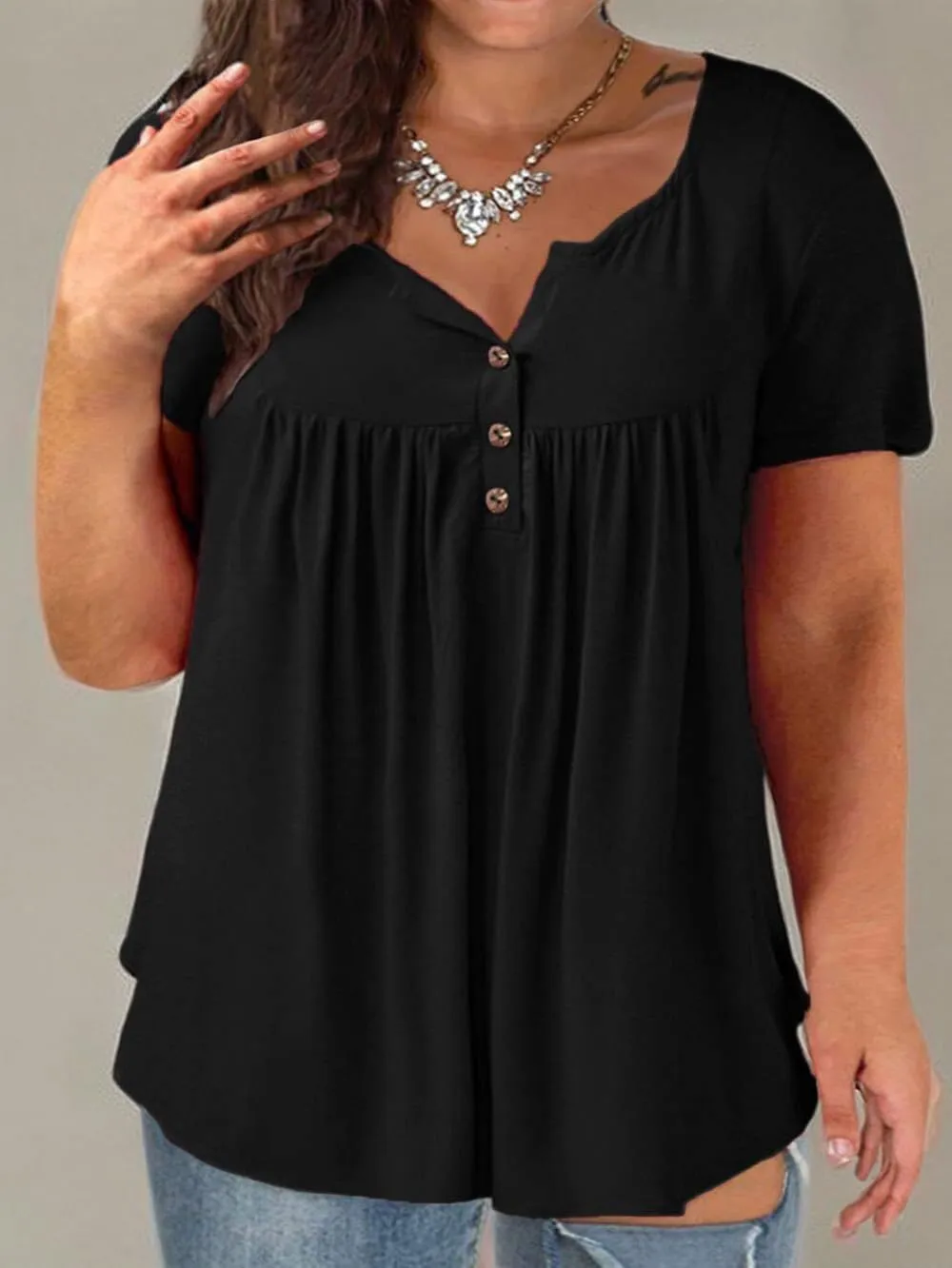 VISLILY Women's Plus Size Henley Shirts Flowy Summer Tops Pleated Buttons Up Tunics